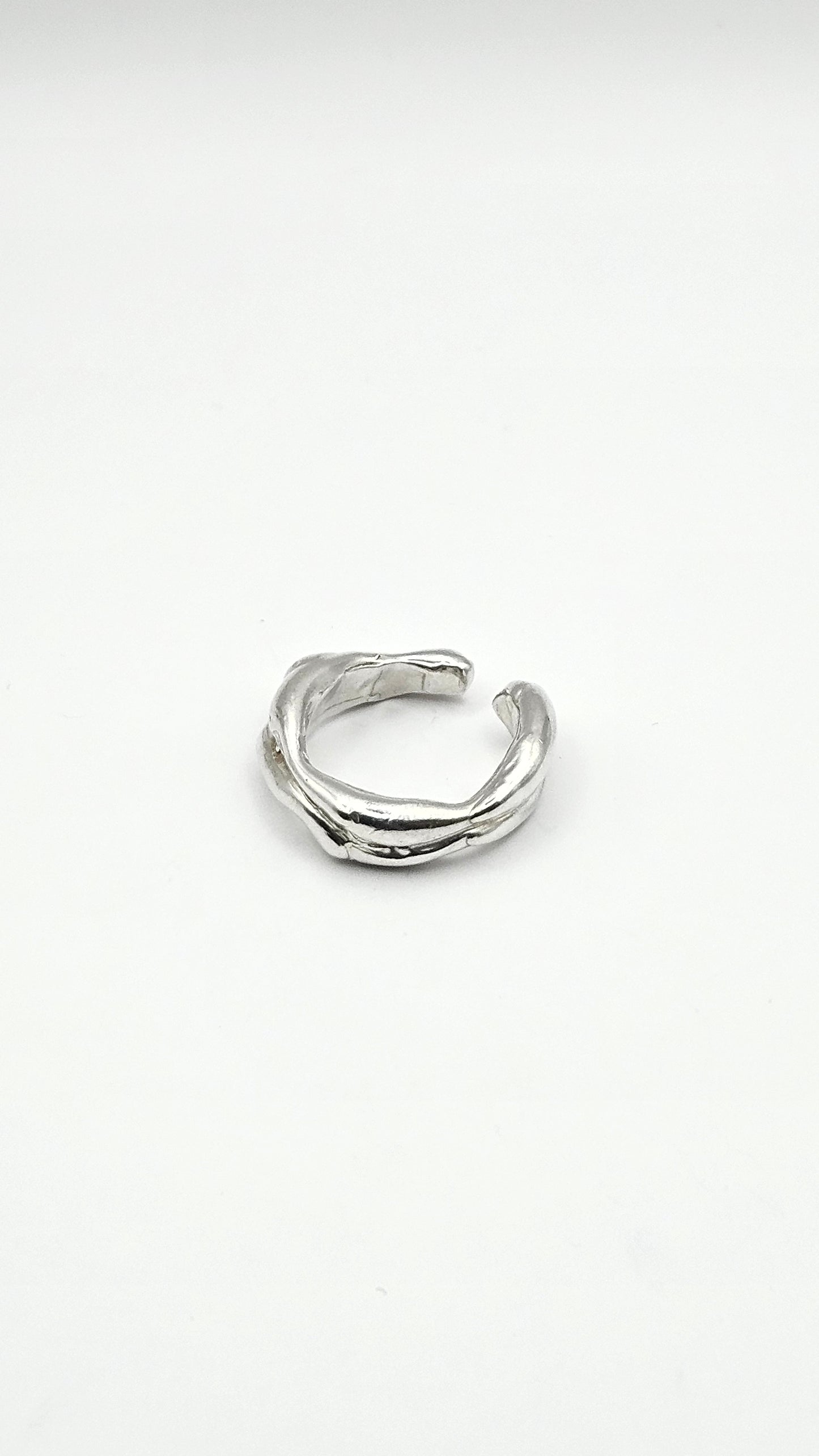 Earcuff "Lava Double M"