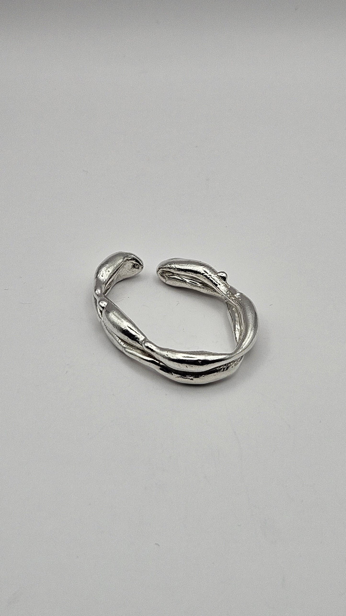 Earcuff "Lava Double L"