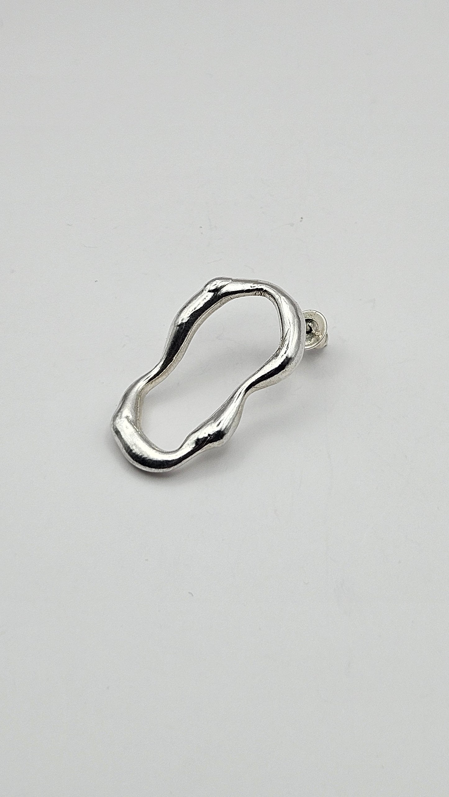 Earring "Lava closed L"