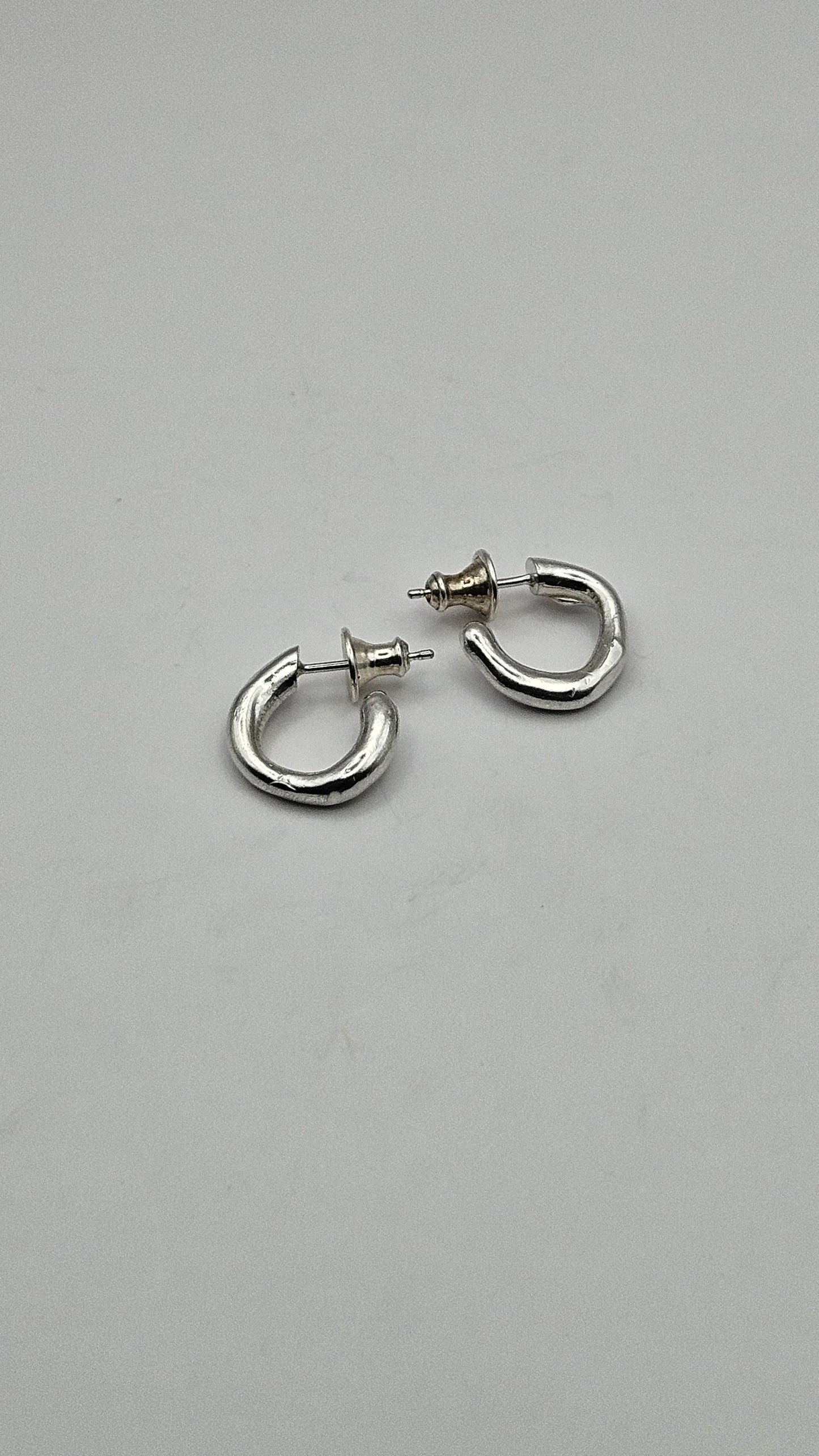 Earring "Lava Rond XS"